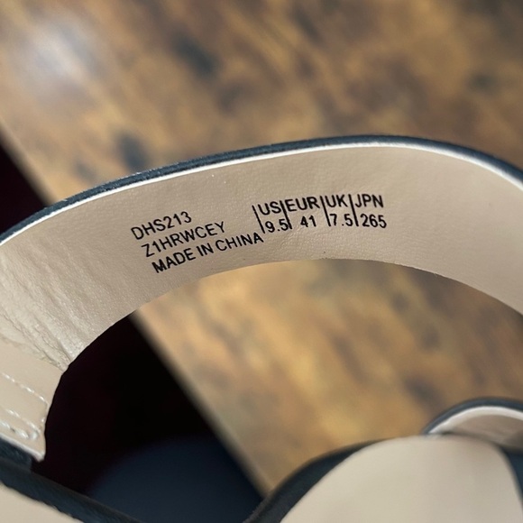 NWT Dream Paris Elegant Black Heeled Sandals Heels Formal Party Wedding Classic - Picture 8 of 10